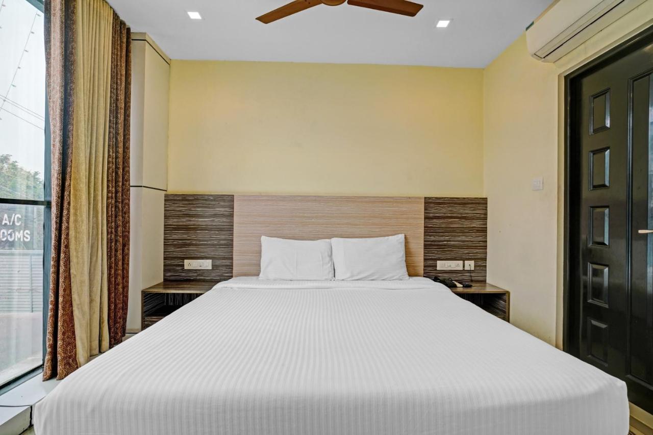 Capital O 87015 Hotel Al Salama Kochi Exterior photo
